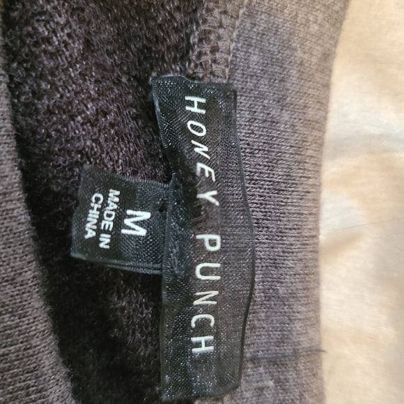 Honey Punch brand sweater - Picture 2 of 2